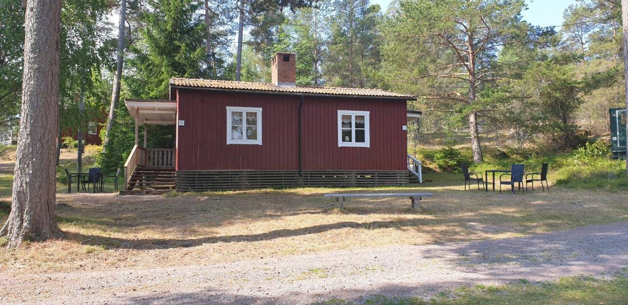 Hotel Rolfskaerrs Stugby Nygård Exterior foto